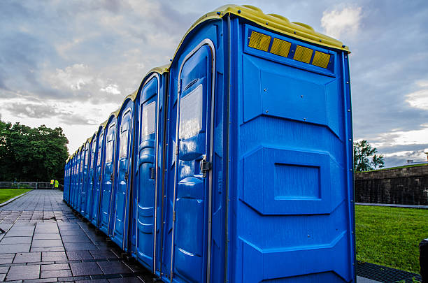 Best Porta potty delivery and setup  in Mount Prospect, IL